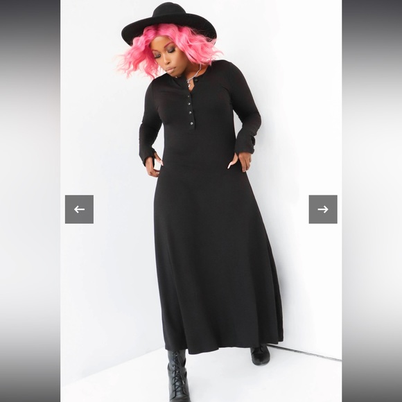 NWT Foxblood Fiona Henley Dress with Thumbholes - Large - Picture 2 of 13